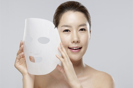 珍珠粉面膜怎么做 其實(shí)很簡(jiǎn)單 珍珠粉面膜怎么做 其實(shí)很簡(jiǎn)單