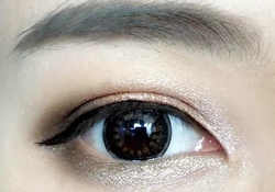 刷睫毛膏的正確方法 刷睫毛膏的正確方法