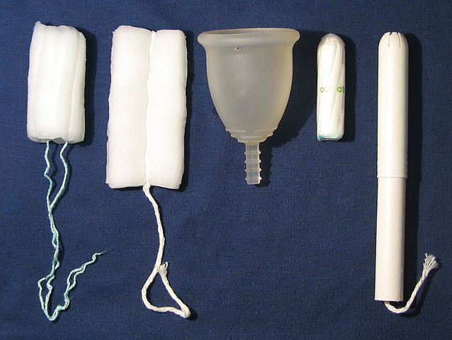 1450250177326958.jpg 638px-Fleurcup_and_tampons.jpg