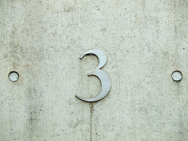 墻壁上的霉斑怎么去除 墻壁上的霉斑怎么去除