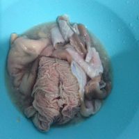 墨魚(yú)豬肚湯的功效作用?怎么制作? 墨魚(yú)豬肚湯的功效作用?怎么制作?