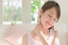 脖子不留疤 從乳暈切除甲狀腺腫瘤 脖子不留疤 從乳暈切除甲狀腺腫瘤