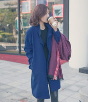 藍色大衣配什么內(nèi)搭 藍色大衣配什么內(nèi)搭