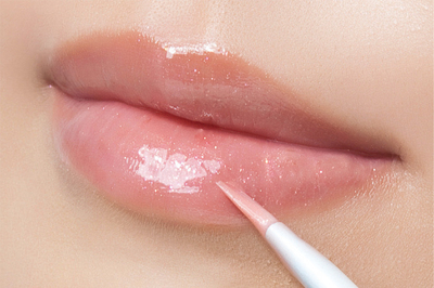 輕度煙燻 蜜桃唇派對彩妝 輕度煙燻 蜜桃唇派對彩妝