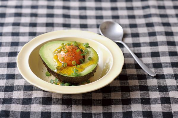 雞蛋還能這樣吃?動(dòng)手制作酪梨鑲嵌冷凍蛋 雞蛋還能這樣吃?動(dòng)手制作酪梨鑲嵌冷凍蛋