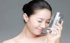 中南路丹鳳眼國際眼部美容連鎖機構(gòu)可以緩解面部干燥嗎 面部干燥怎么補水效果好