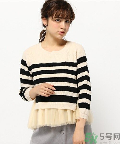 冬天推薦的短版毛衣 短才看起來時尚啊 冬天推薦的短版毛衣 短才看起來時尚啊