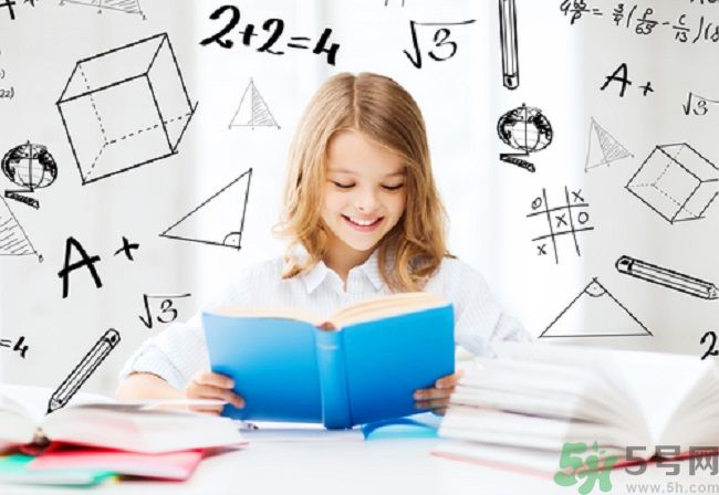 父母如何正面鼓勵(lì)提高孩子學(xué)習(xí)興趣.jpg 父母如何正面鼓勵(lì)提高孩子學(xué)習(xí)興趣.jpg