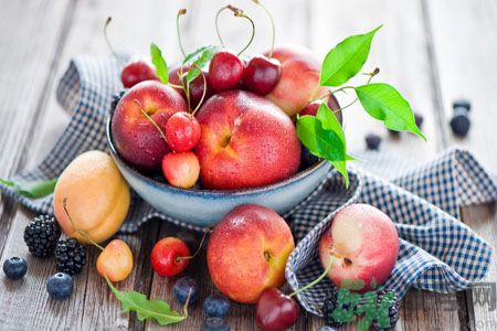 綠色蔬菜+水果營(yíng)養(yǎng)棒 這些飲食防失智癥 綠色蔬菜+水果營(yíng)養(yǎng)棒 這些飲食防失智癥