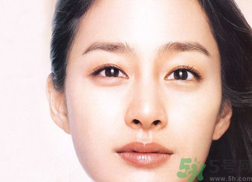 冬天痘痘越來越多是怎么回事？冬天痘痘要怎么去除