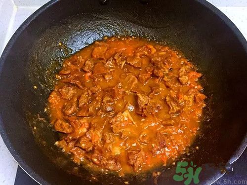 西紅柿燉牛肉怎么做?西紅柿燉牛肉的家常做法 西紅柿燉牛肉怎么做?西紅柿燉牛肉的家常做法