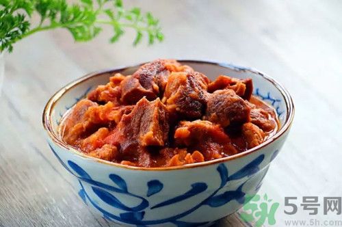西紅柿燉牛肉怎么做?西紅柿燉牛肉的家常做法 西紅柿燉牛肉怎么做?西紅柿燉牛肉的家常做法
