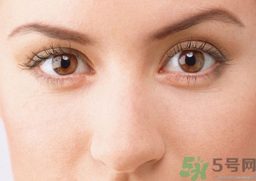 改善眼睛腫脹 對熊貓眼說拜 改善眼睛腫脹 對熊貓眼說拜