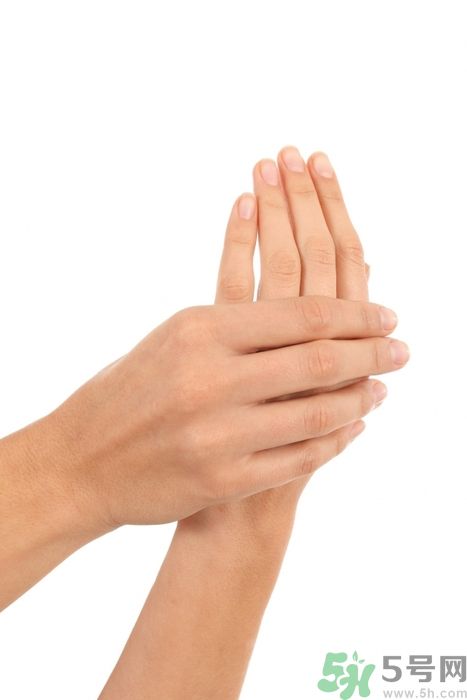 輕松學(xué) 5個簡易美妝小秘訣 輕松學(xué) 5個簡易美妝小秘訣