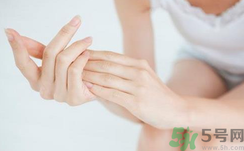 怎么從手掌看出身體健康?通過(guò)手溫判斷健康問(wèn)題.png 怎么從手掌看出身體健康?通過(guò)手溫判斷健康問(wèn)題.png