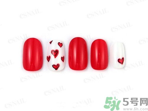 紅色指甲怎么搭配?迎春迎桃花就用紅色吧 紅色指甲怎么搭配?迎春迎桃花就用紅色吧