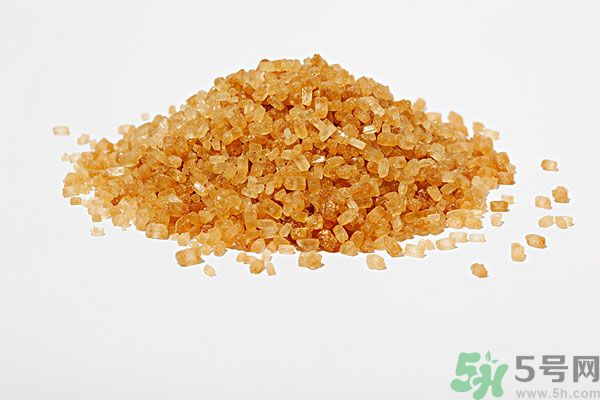 紅糖和山楂能一吃嗎？紅糖和山楂煮水喝有什么好處？