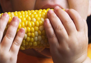 2歲寶寶可以吃玉米嗎？2歲寶寶吃玉米不消化怎么辦