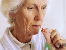 老人容易得什么??？老人怎樣預防老年??？