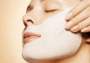 牛奶面膜有什么功效？牛奶面膜怎么做？