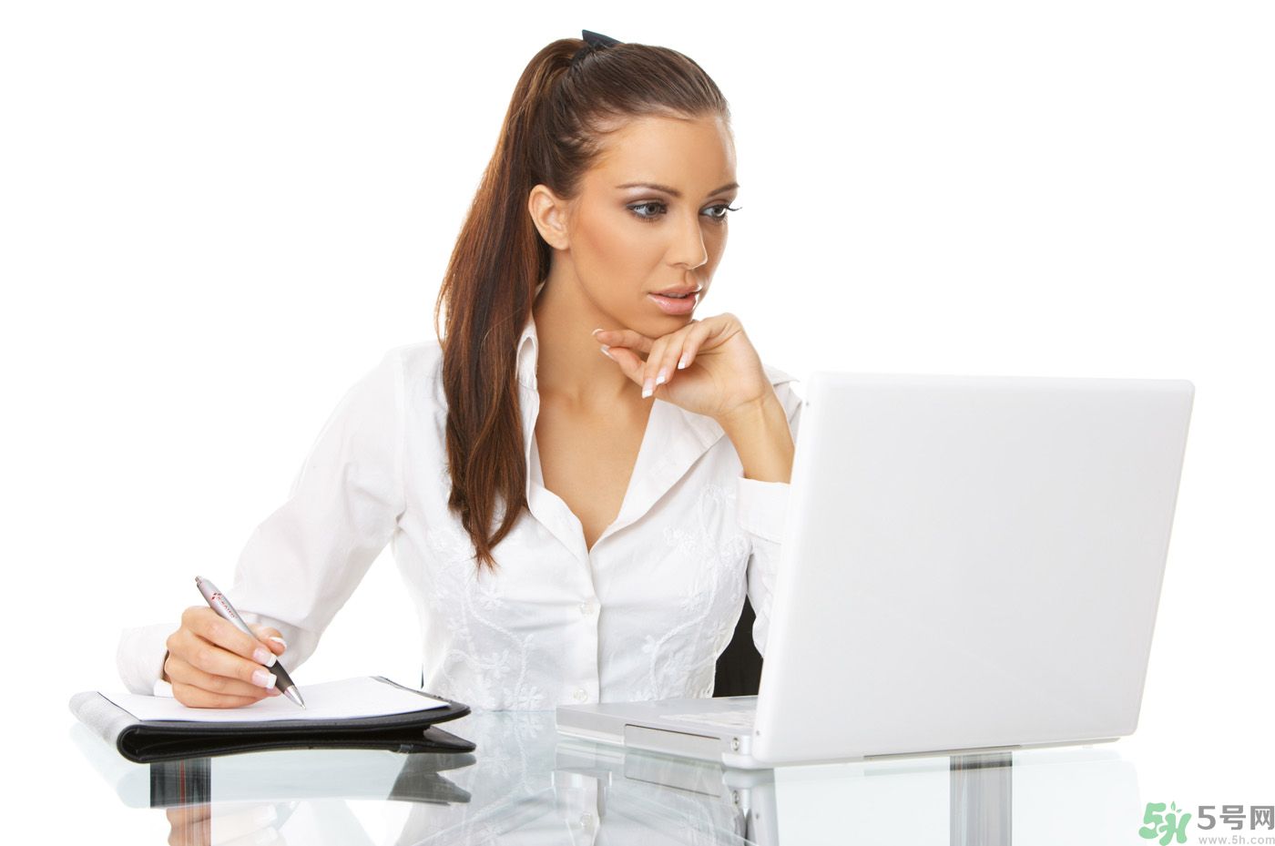 上班無聊怎么打發(fā)時間？怎樣才能提高自己工作激情？