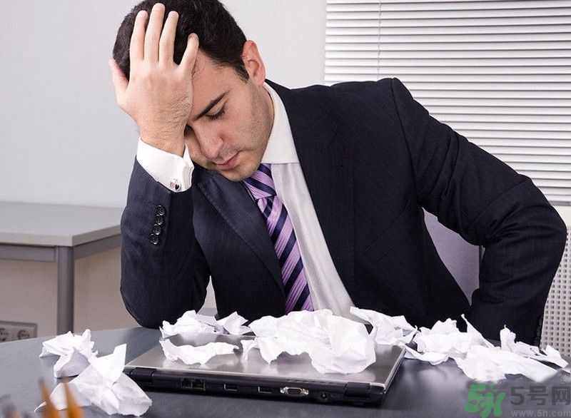 出現(xiàn)強(qiáng)迫癥怎么辦？如何治療自己的強(qiáng)迫癥？