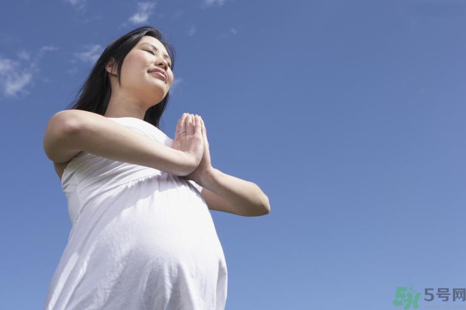 懷孕初期有些出血 懷孕10月注意事項(xiàng)有哪些？