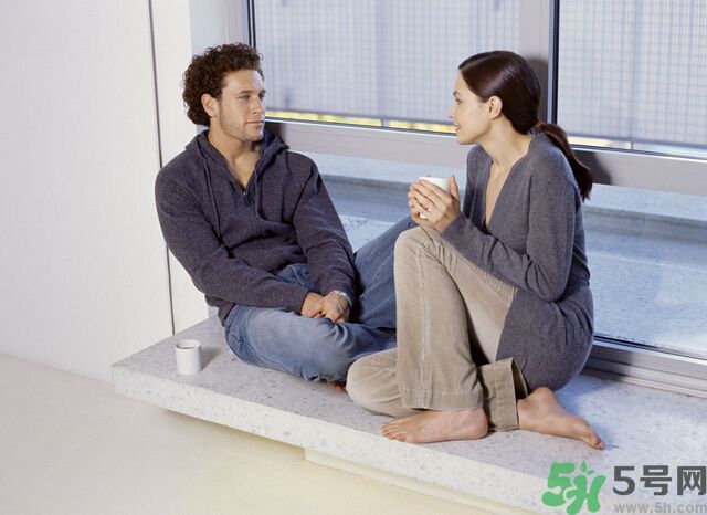 怎么樣才知道對(duì)方喜歡自己?jiǎn)?？喜歡一個(gè)人會(huì)做什么？