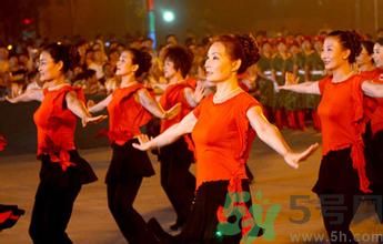 晚飯后跳廣場舞好嗎？晚飯后跳廣場舞有什么好處？