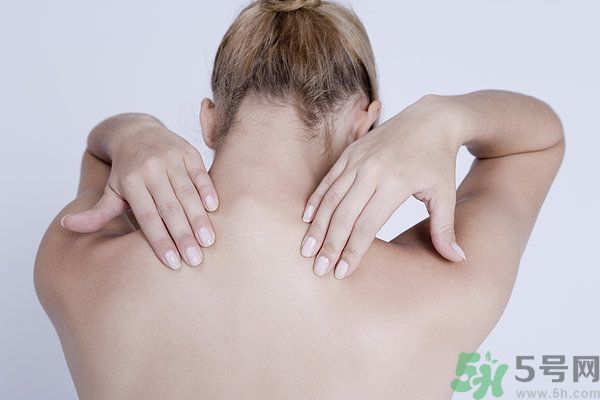 肩頸酸痛怎么辦？肩頸酸痛有什么辦法？