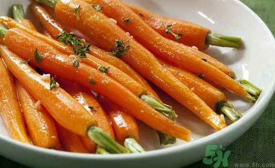 葡萄和扇貝能一起吃嗎？葡萄和扇貝一起吃好嗎？