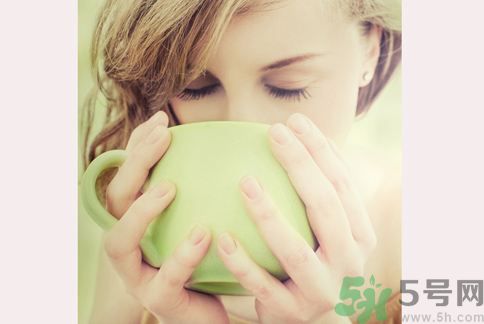 手腳冰涼是怎么回事？手腳冰涼怎么調(diào)理？