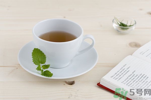 喝什么茶對(duì)肝臟排毒好？對(duì)肝有好處的茶有哪些？