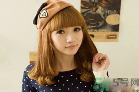 臉大的女生適合短發(fā)嗎？臉大的女生適合什么發(fā)型？