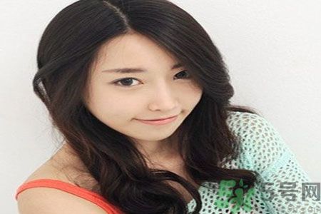 臉大的女生適合短發(fā)嗎？臉大的女生適合什么發(fā)型？