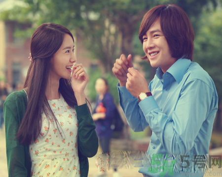 怎么和男生搭訕？和男生搭訕的技巧有哪些？