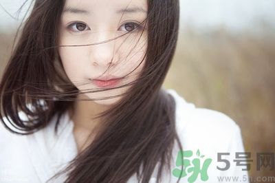 求職因單身被拒 單身汪受到一萬點(diǎn)傷害？