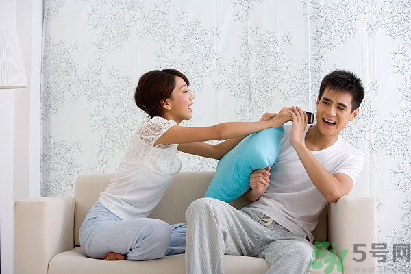 我16歲刮胡子還長個嗎？16歲刮胡子影不影響長高？