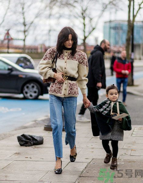 新春九分褲搭高跟鞋 氣質(zhì)韻味趕超女神！
