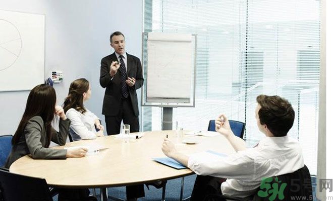 面試時(shí)哪種人會(huì)被淘汰？新人面試要注意什么？