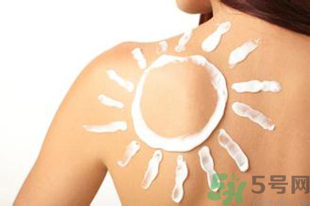 什么防曬霜效果好？怎么挑防曬霜？