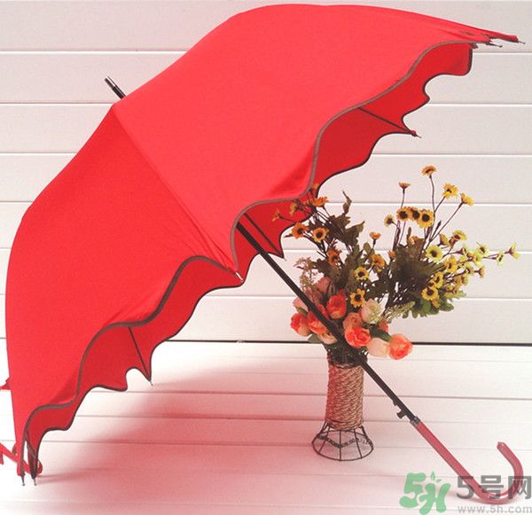 什么地方適合情侶旅游?旅游帶什么東西？