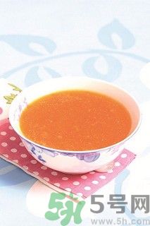 花生皮能不能吃？花生能和螃蟹一起吃嗎？