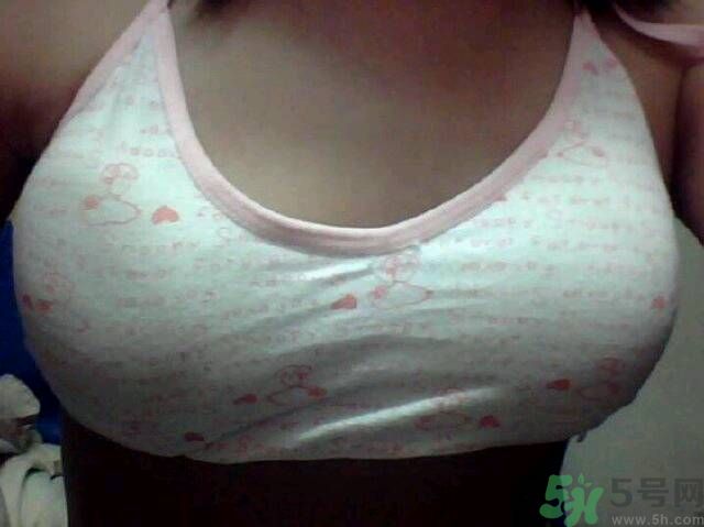 15歲女生胸圍多少正常？胸太大怎么辦？