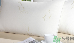 枕頭高好還是低好？睡覺(jué)不枕枕頭好不好？