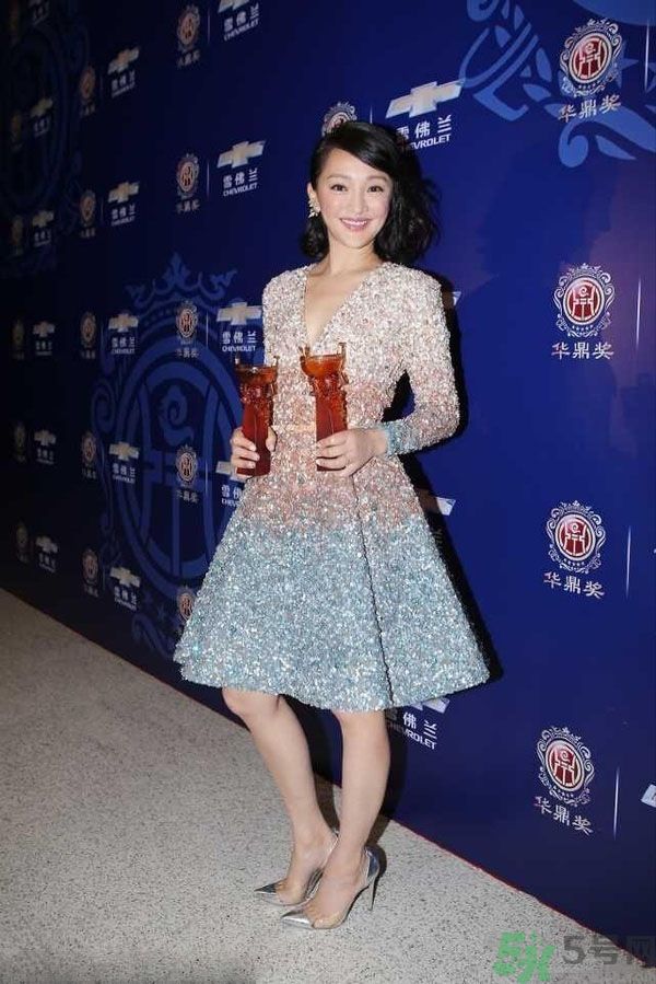 腿不夠長要穿什么？腿不夠長要穿它成就長腿！