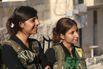 公交車遇到色狼怎么辦？防色狼手冊教你一招搞定！