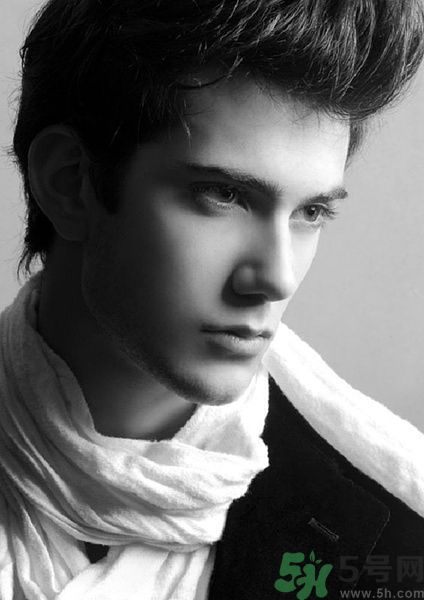 讓妻子最易出軌8種男人你知道？女人要擦亮眼睛！