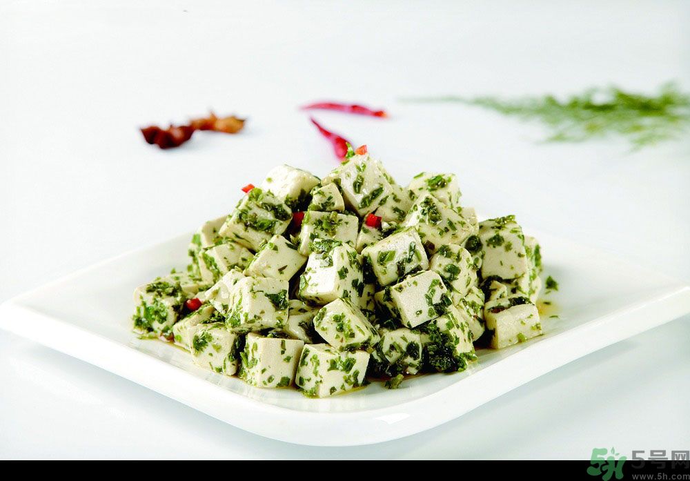 香椿拌豆腐怎么做？香椿拌豆腐好吃嗎？