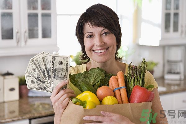 蘆筍可以去黑眼圈嗎？去黑眼圈吃什么最有效？